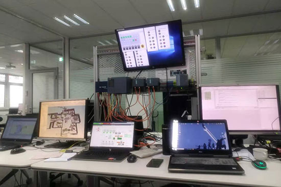 1725412097904051.jpg 南非奔馳VC調試_德國廣州