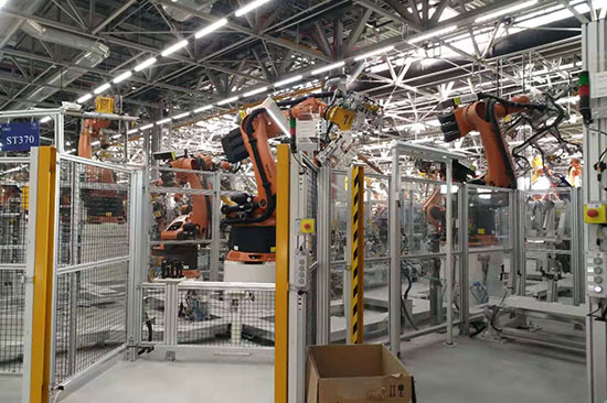 1725412309922098.jpg 北京奔馳Z1機(jī)艙線