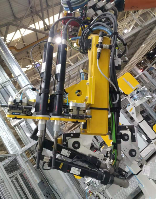 1725413947132141.jpg 北京奔馳Z3線